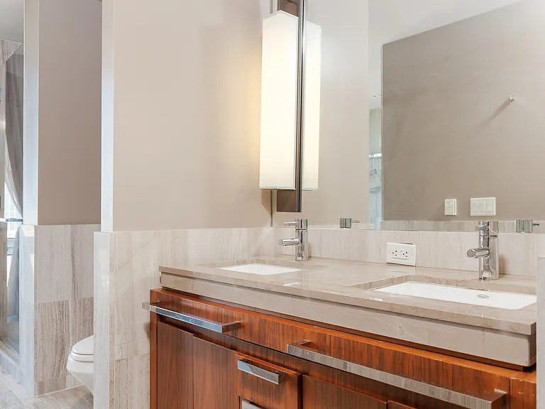 400 5th Ave #52F — Photo 13