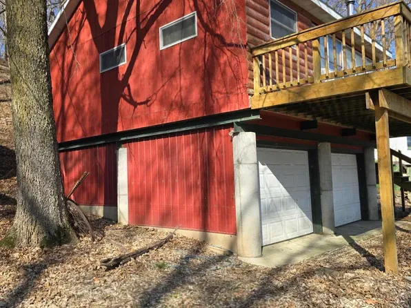 7779 78th St, Wapello, IA 52653