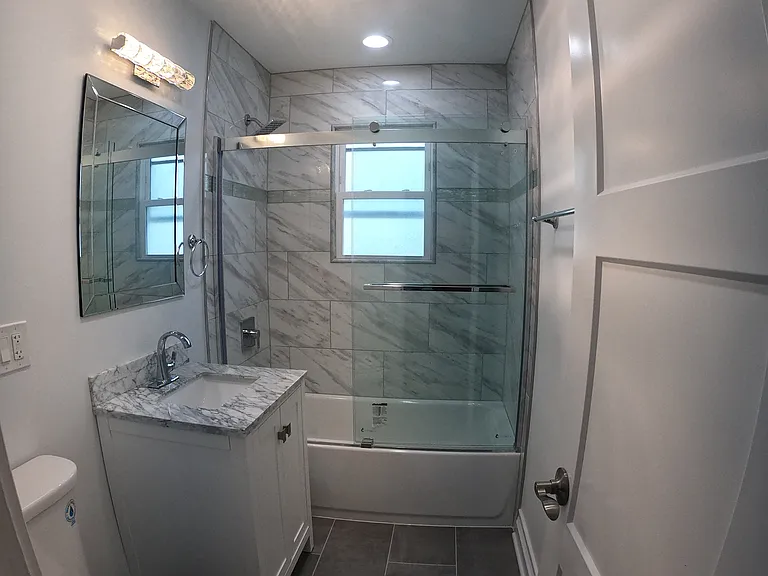 2601 N 74th Ct #1W — Photo 4