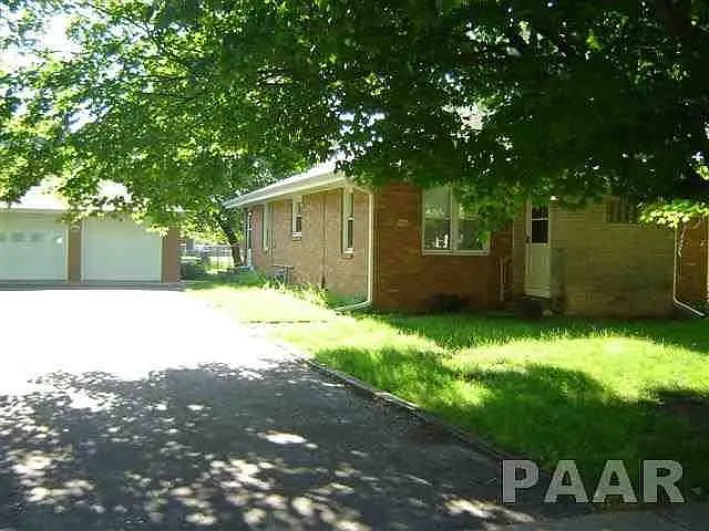 416 S Main Ave photo 1