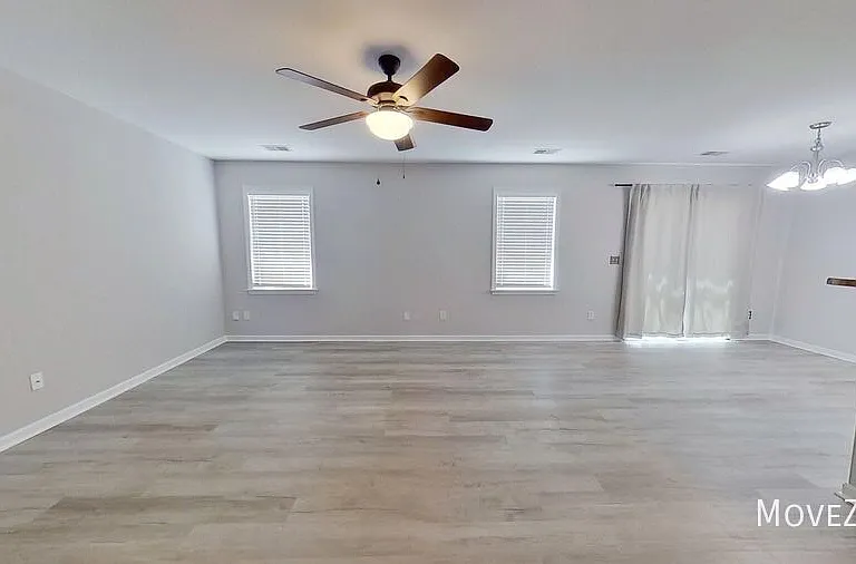 1347 Parkland Way — Photo 8