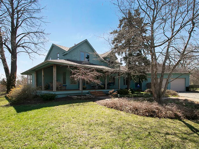 859 Old Kirk Rd — Photo 2