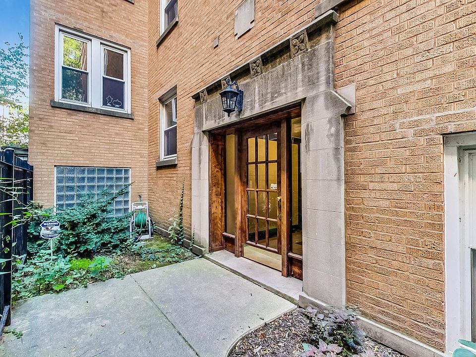 2nd image of 1733 W Catalpa Ave #3