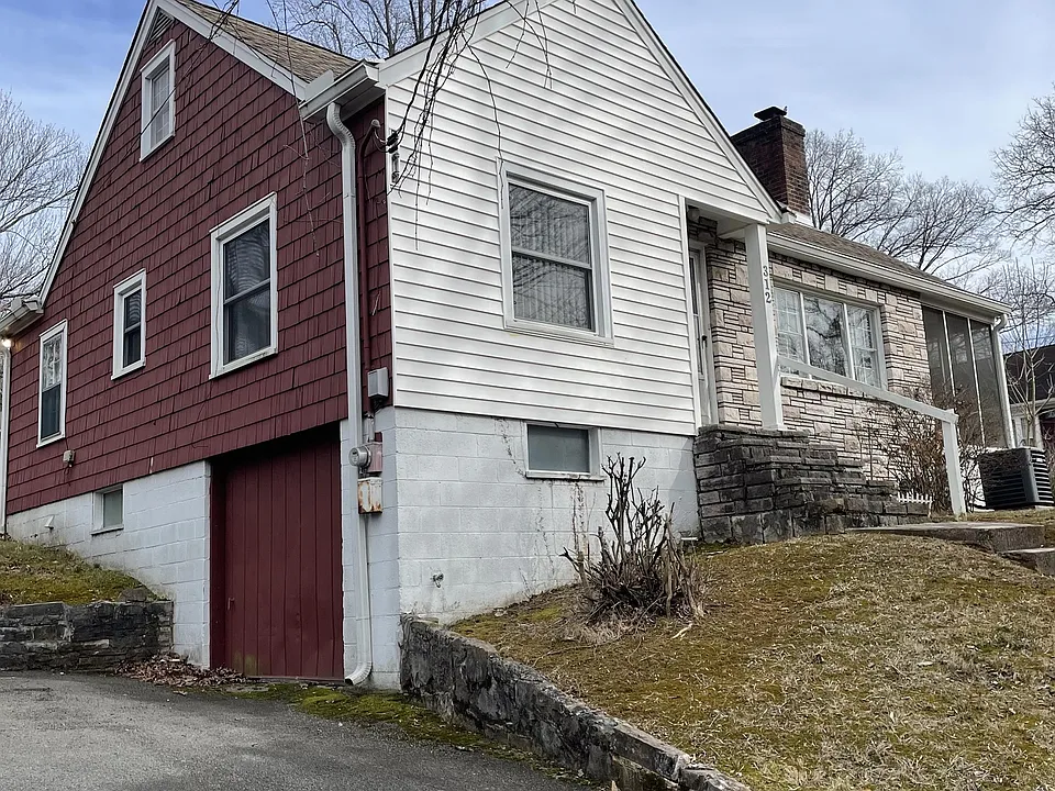 312 N Chilhowee Dr