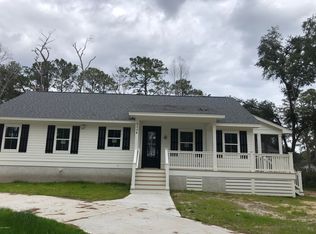 3009 Broad River Dr, Beaufort, SC 29906