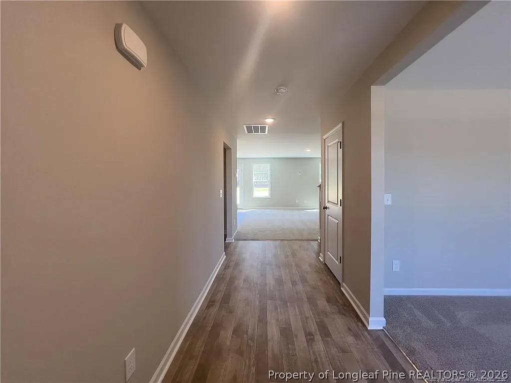 4 bed, 2.5 bath, 2179 sqft, $2,100 — Photo 3