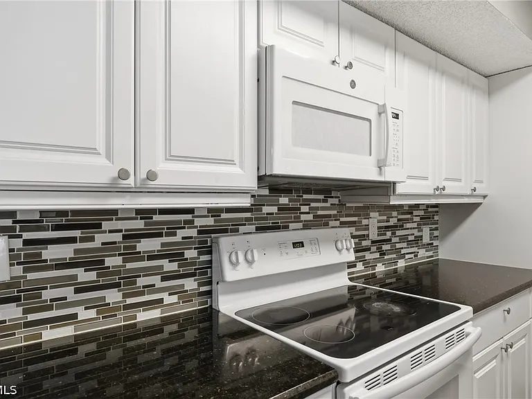 13605 Eagle Ridge Dr #1725 — Photo 3