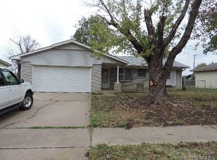 173 Granada Dr, Mannford, OK 74044