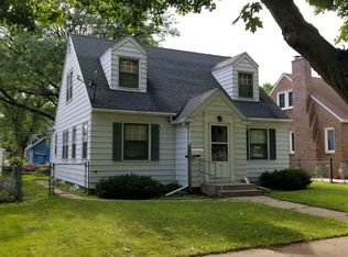 312 S Vermont Ave, Mason City, IA 50401