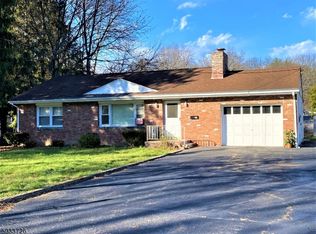 30 Makemoney Ave, Haskell, NJ 07420
