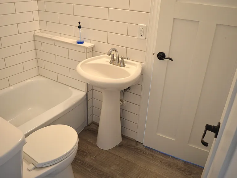 1612 Packers Ave — Photo 14