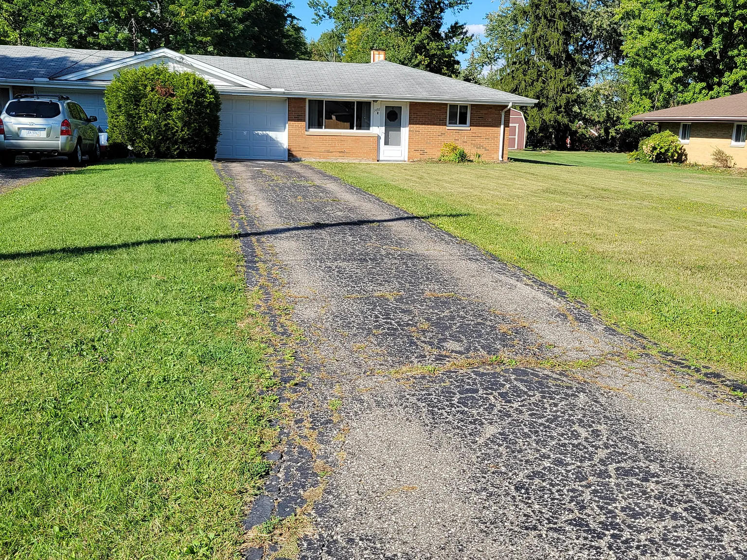 3 bed, 1.5 bath, 1172 sqft, $1,600 — Photo 2
