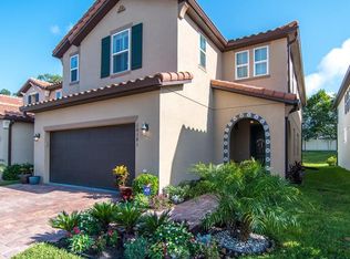 10181 Grand Oak Cir, Madeira Beach, FL 33708
