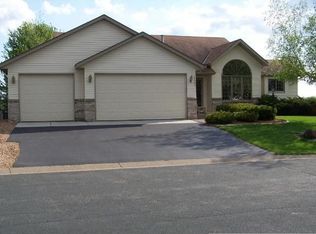 18805 Essence Trl, Farmington, MN 55024