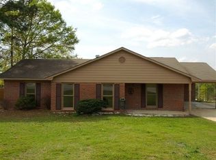 14 Lee Road 819, Phenix City, AL 36870