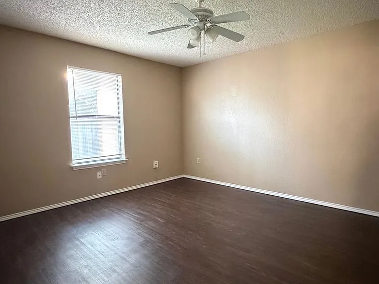 2530 Indigo Ln — Photo 21