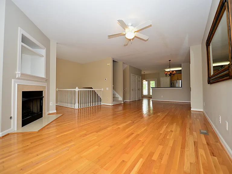 732 Sequoia Way — Photo 11