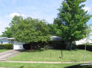 2610 Farnsworth Dr, Fort Wayne, IN 46805