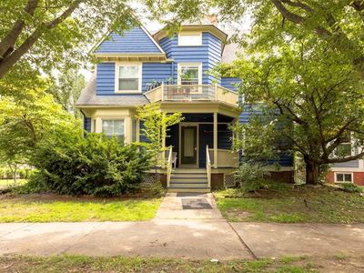 182 Adelaide Ave APT 5, Providence, RI, 02907