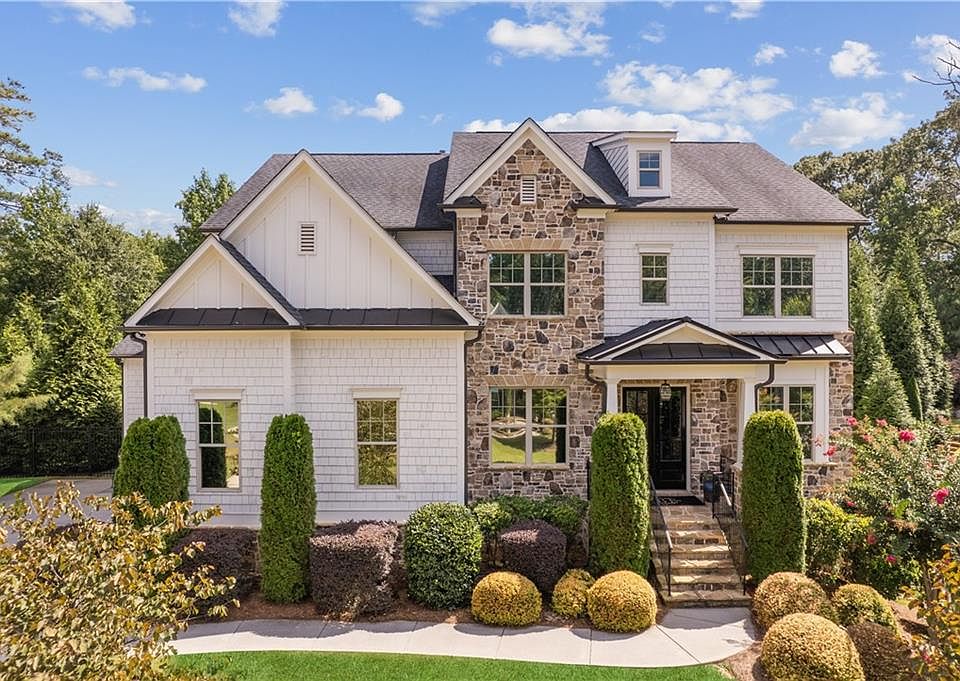 1st image of 2968 Bellehurst Dr NE