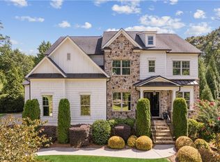 2968 Bellehurst Dr NE, Marietta, GA 30062