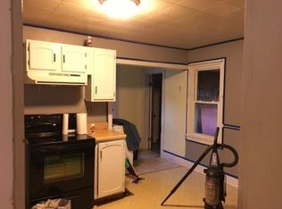 103 E Market St, Table Grove, IL 61482