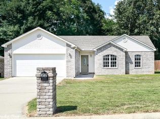 20 Farrah St, Ward, AR 72176