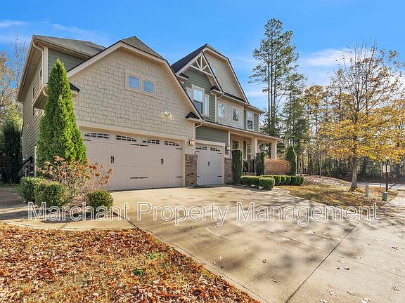 5th image of 4 Woodland Chase Ct