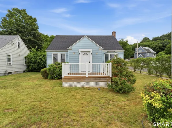 115 Saltonstall Parkway, East Haven, CT 06512