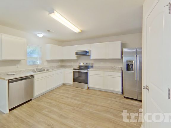 4th image of 316 Cedar Rdg