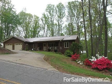 1st image of 180 Jamie Dr