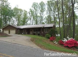 180 Jamie Dr, Statesville, NC 28677