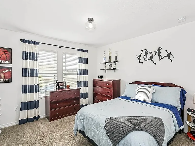 1st bedroom