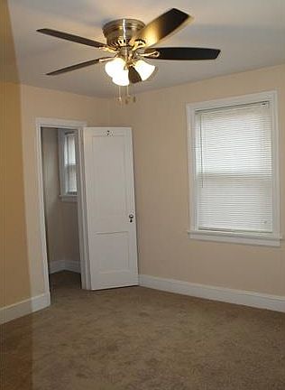 5th image of 4023 Augusta Ave