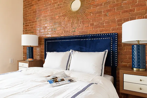 Rented by ER (DO NOT USE) | media 29