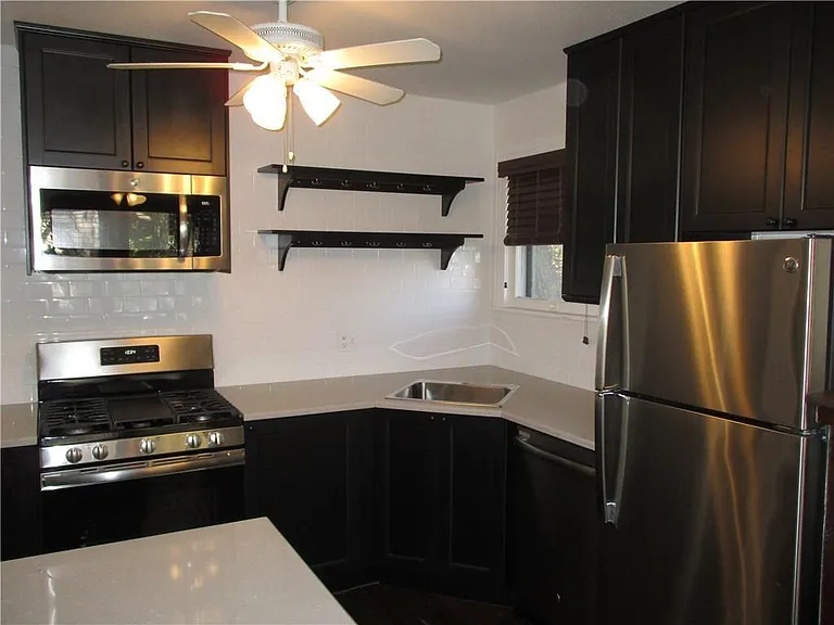 4315 Avenue B — Photo 3