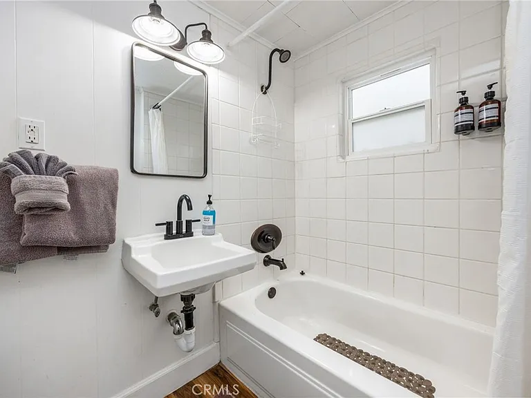 547 Chipmunk Ln — Photo 14
