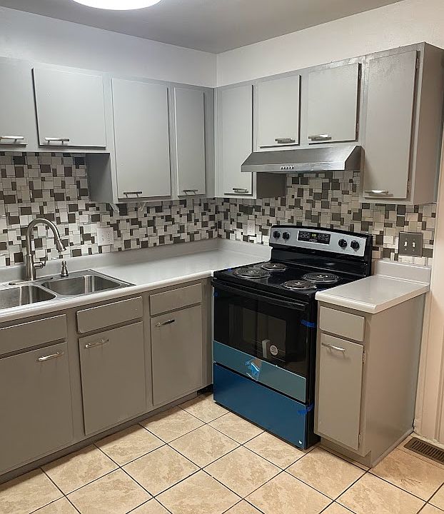 1st image of 517 Bright Ave APT 2