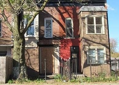 2nd image of 449 N Harding Ave