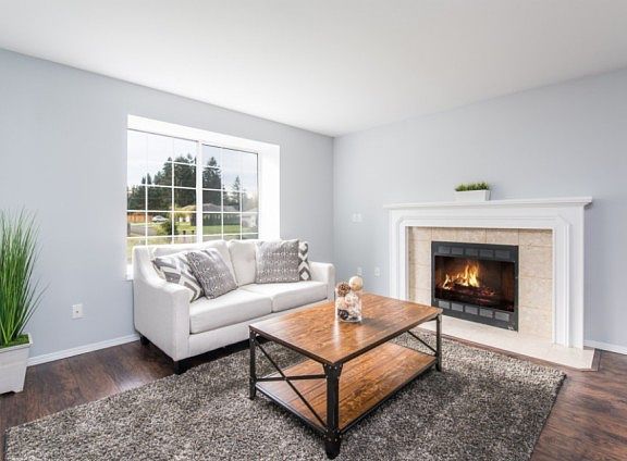 4th image of 6301 200th St Ct E