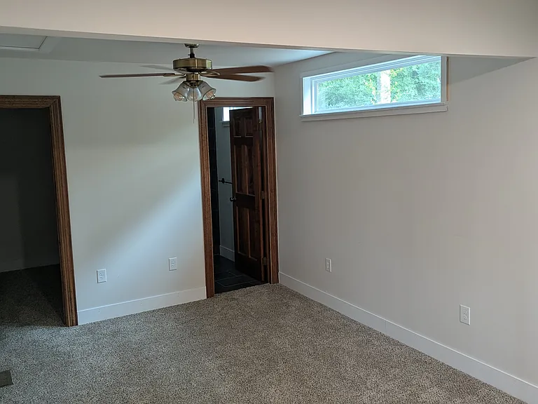 1003 Crystal River Rd — Photo 4