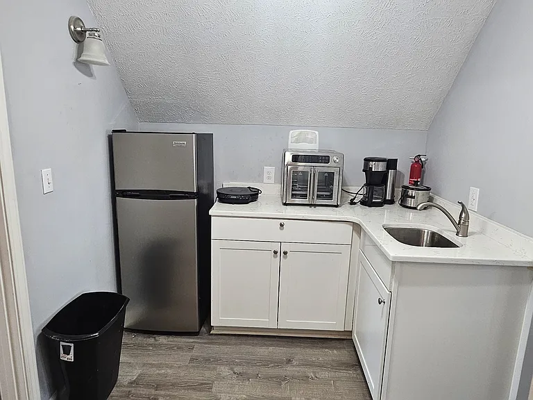 1045 Natures Cove Rd #A — Photo 9