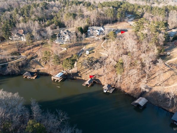 13973 Stone Harbour Dr, Northport, AL 35475
