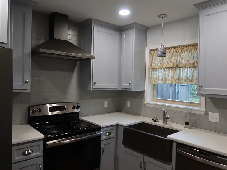 101 Travis Ln — Photo 4