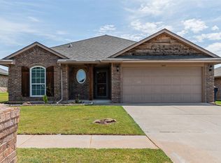 1000 Cimarron Creek Dr, Yukon, OK 73099