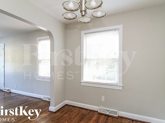 5th image of 1101 N Elam Ave
