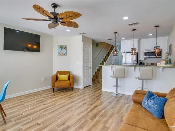 200 Padre Blvd #2102, South Padre Island, TX 78597