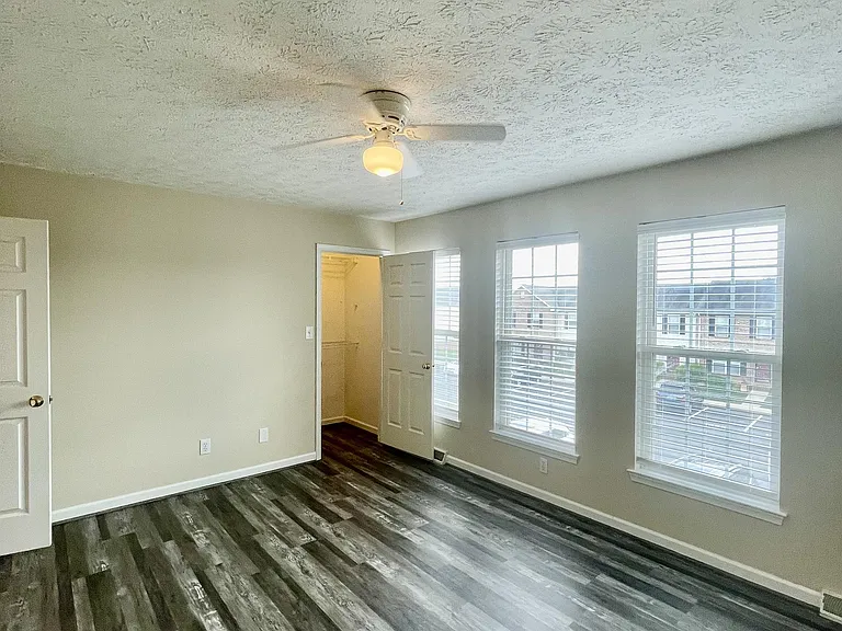 1069 Blue Ridge View Cir #1 — Photo 10