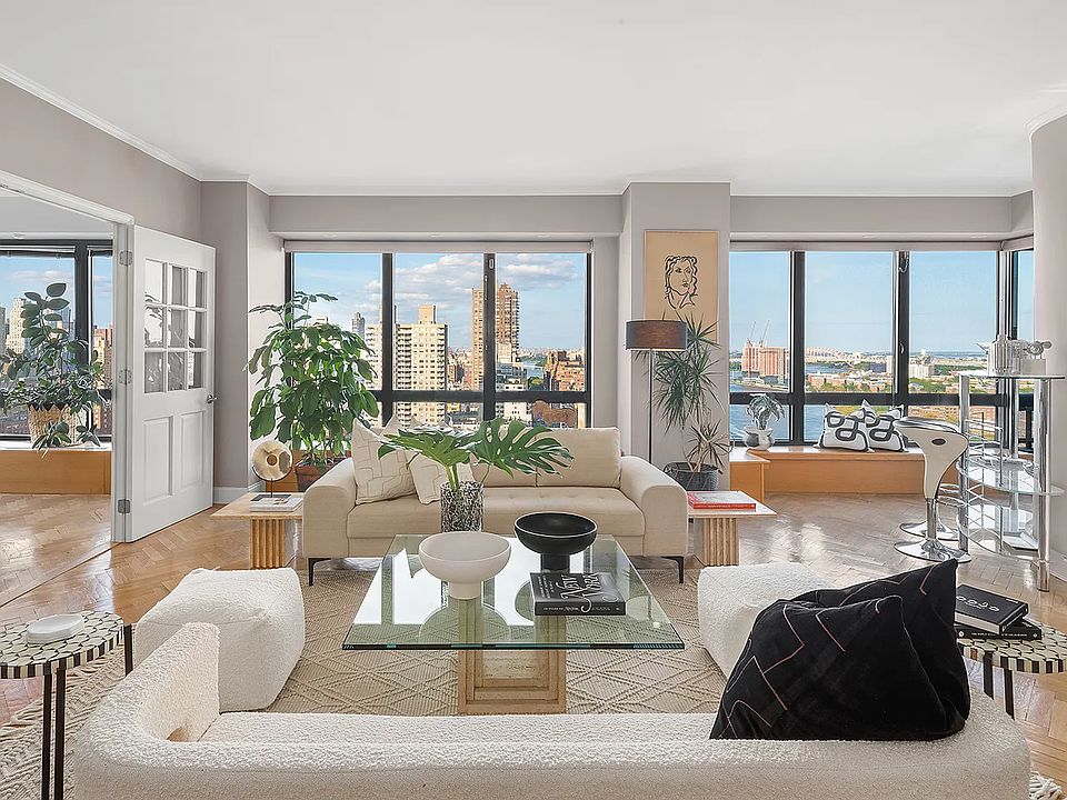 1st image of 530 E 76th St #27CD