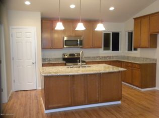 L17 B25 Eagle River Ln, Eagle River, AK 99577